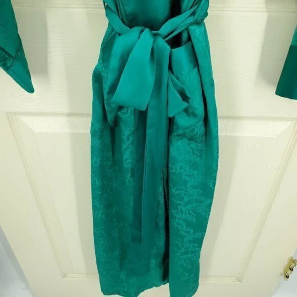 VTG Victoria's Secret Gold Label Full Length Satin Robe M Green